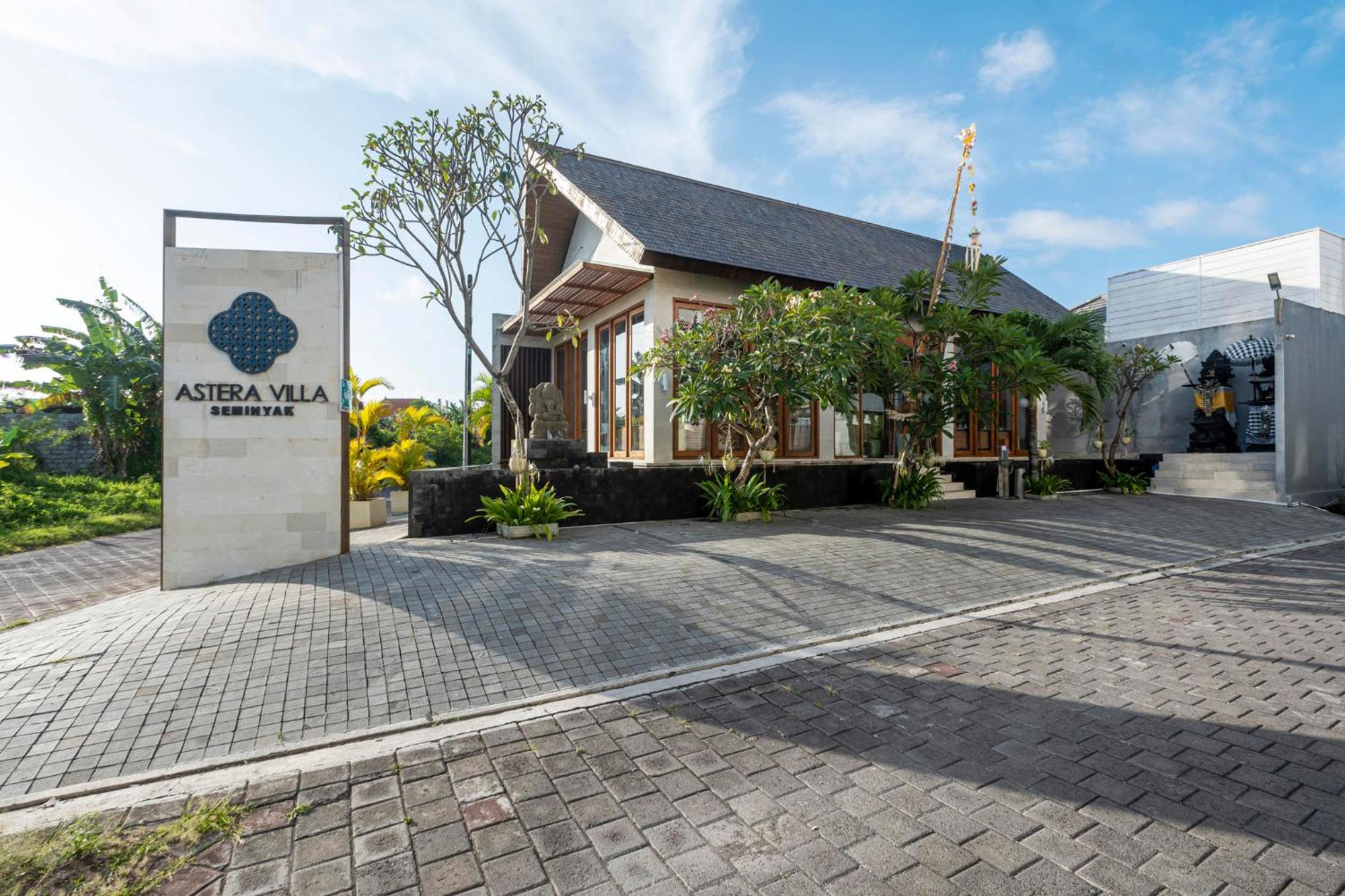 Astera Villa Seminyak By Ini Vie Hospitality Eksteriør billede